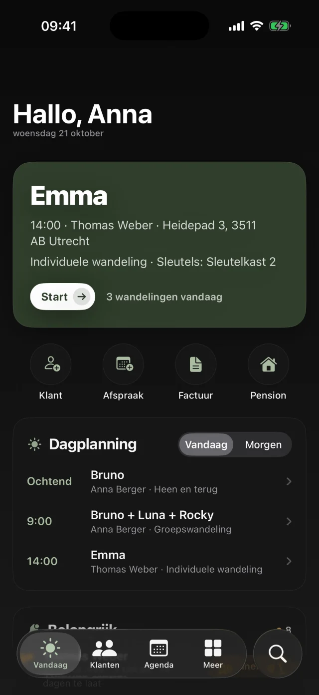 Hetzelfde Vandaag-scherm in de donkere modus.